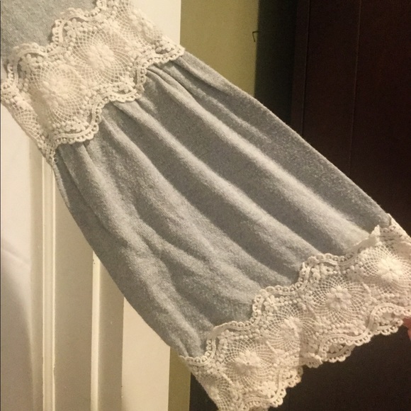 Grey tunic - Picture 2 of 4